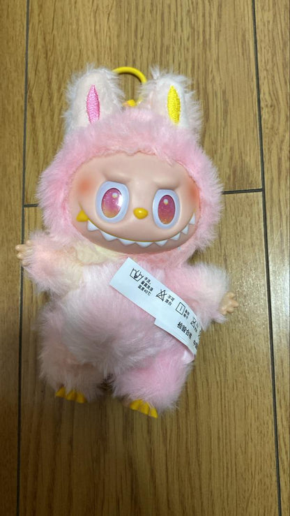 Labubu V3 - REPLICA