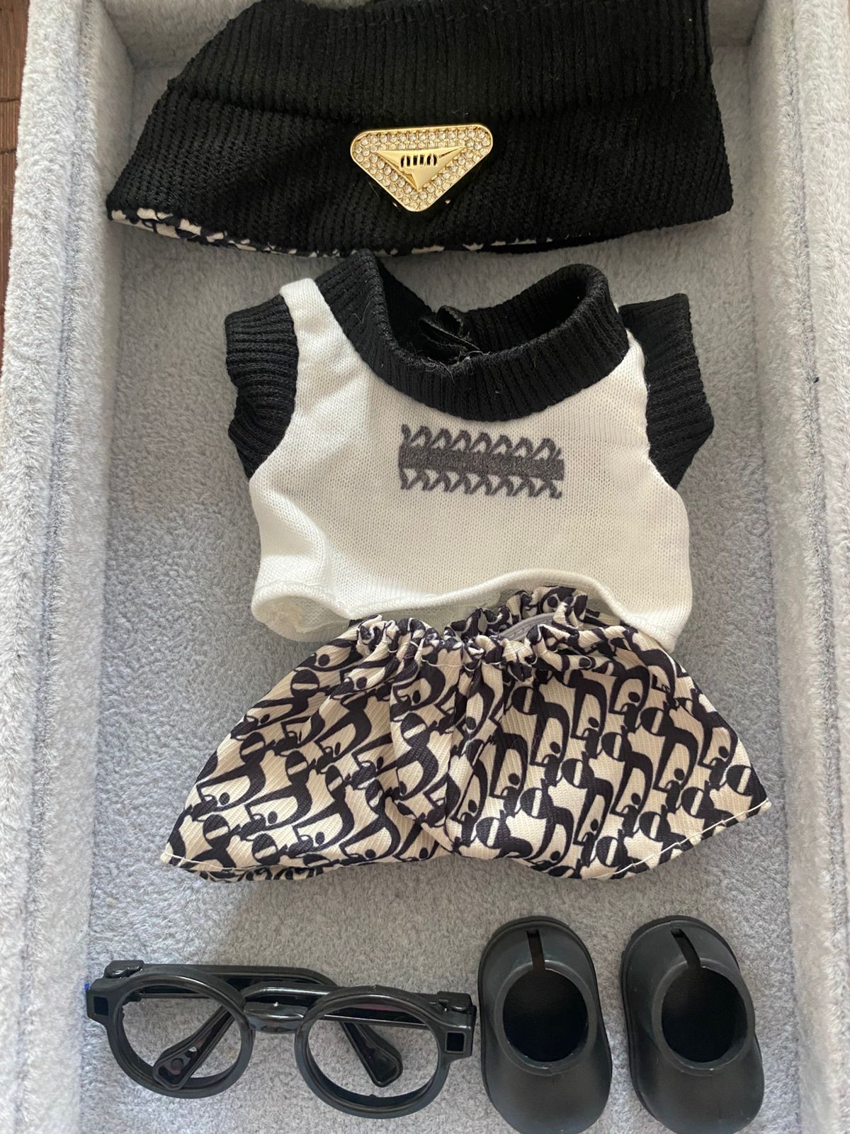 Ropa Labubu